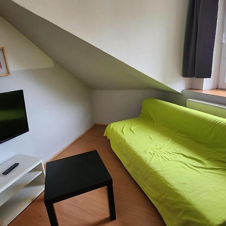 Moderne Studio Apartments Und 120Qm Wohnungen In Oberhausen, Ideal Fuer Geschaeftsreisende Und Monteure Oberhausen  Bagian luar foto
