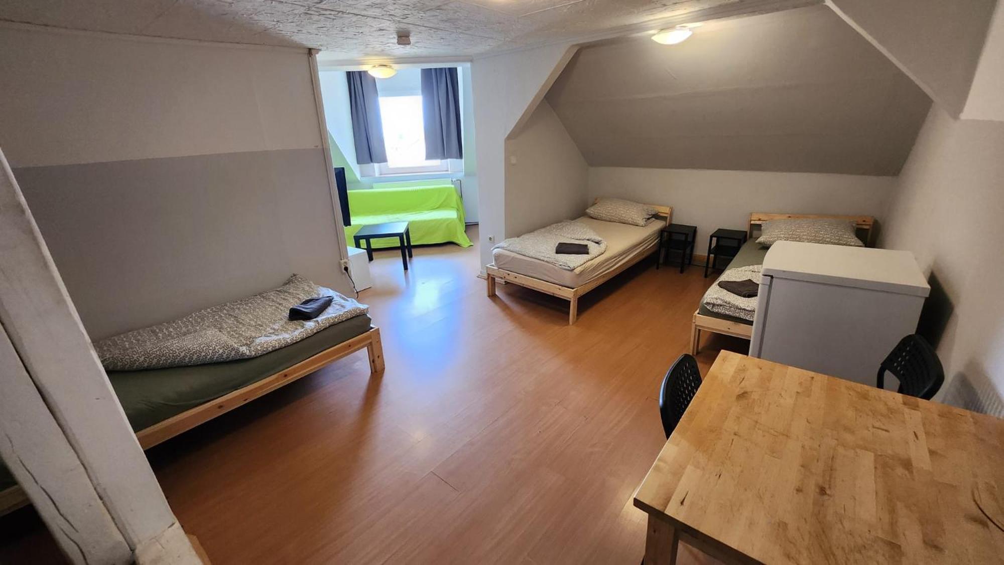 Moderne Studio Apartments Und 120Qm Wohnungen In Oberhausen, Ideal Fuer Geschaeftsreisende Und Monteure Oberhausen  Bagian luar foto