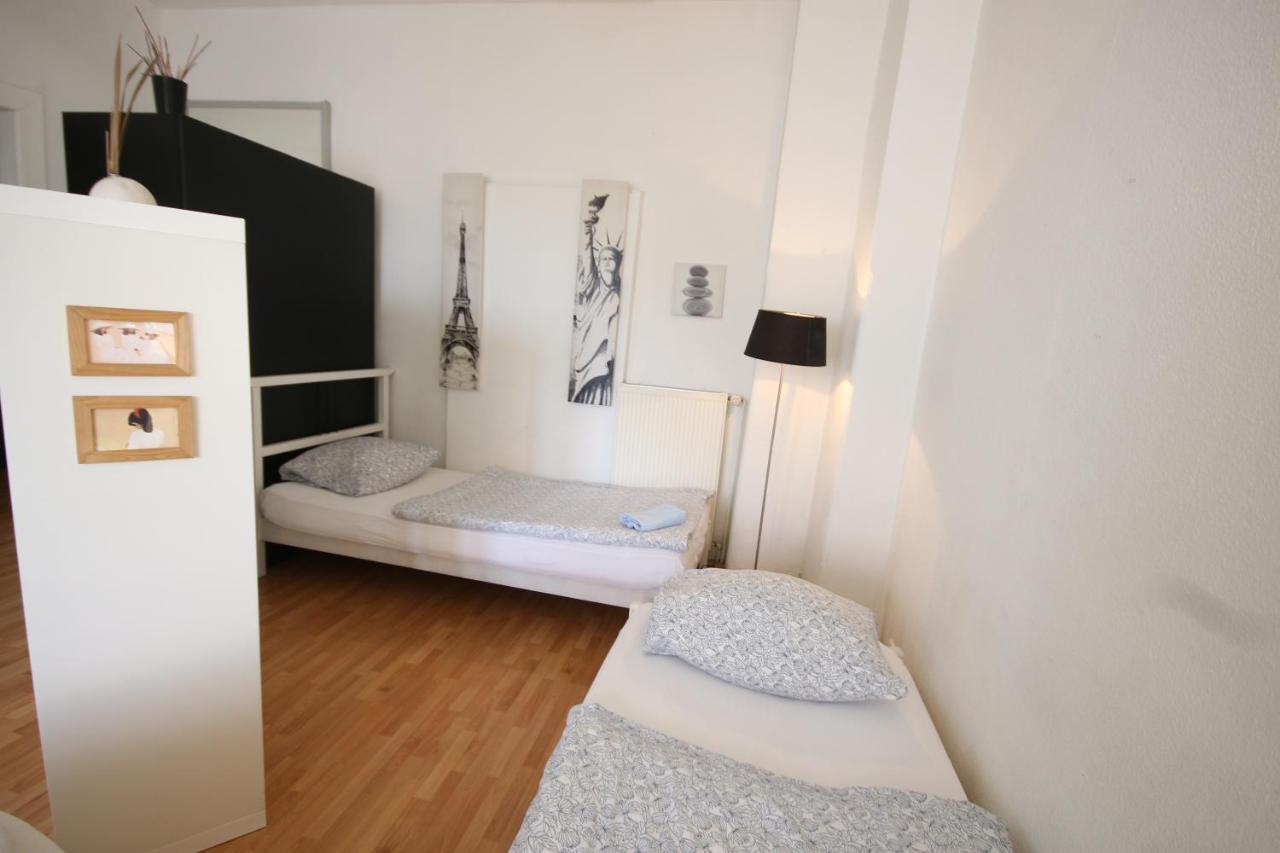 Moderne Studio Apartments Und 120Qm Wohnungen In Oberhausen, Ideal Fuer Geschaeftsreisende Und Monteure Oberhausen  Bagian luar foto