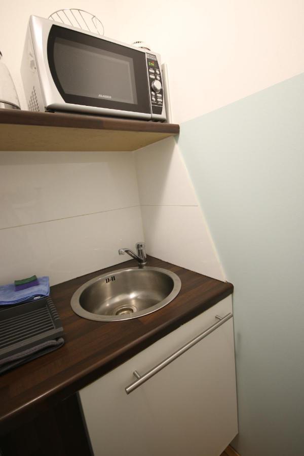 Moderne Studio Apartments Und 120Qm Wohnungen In Oberhausen, Ideal Fuer Geschaeftsreisende Und Monteure Oberhausen  Bagian luar foto