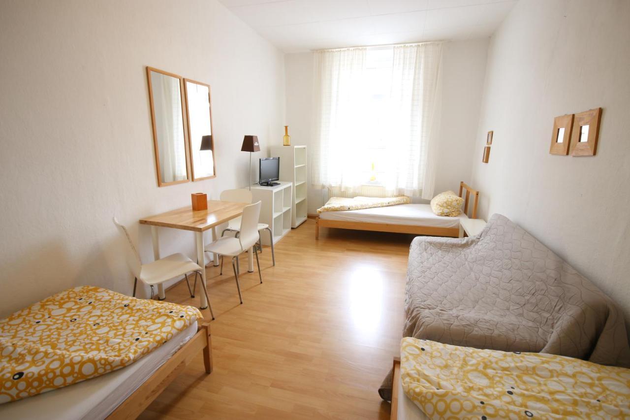 Moderne Studio Apartments Und 120Qm Wohnungen In Oberhausen, Ideal Fuer Geschaeftsreisende Und Monteure Oberhausen  Bagian luar foto