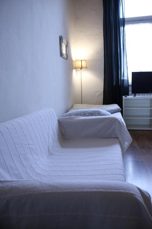 Moderne Studio Apartments Und 120Qm Wohnungen In Oberhausen, Ideal Fuer Geschaeftsreisende Und Monteure Oberhausen  Bagian luar foto